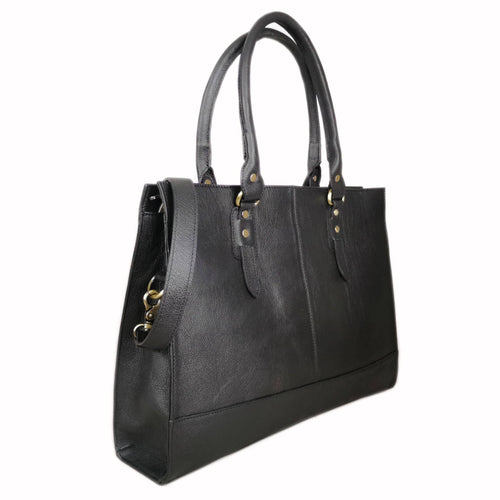 Black full grain leather laptop bag for a 17 inch machine
