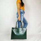 Bottle green leather laptop bag for a 17 inch machine