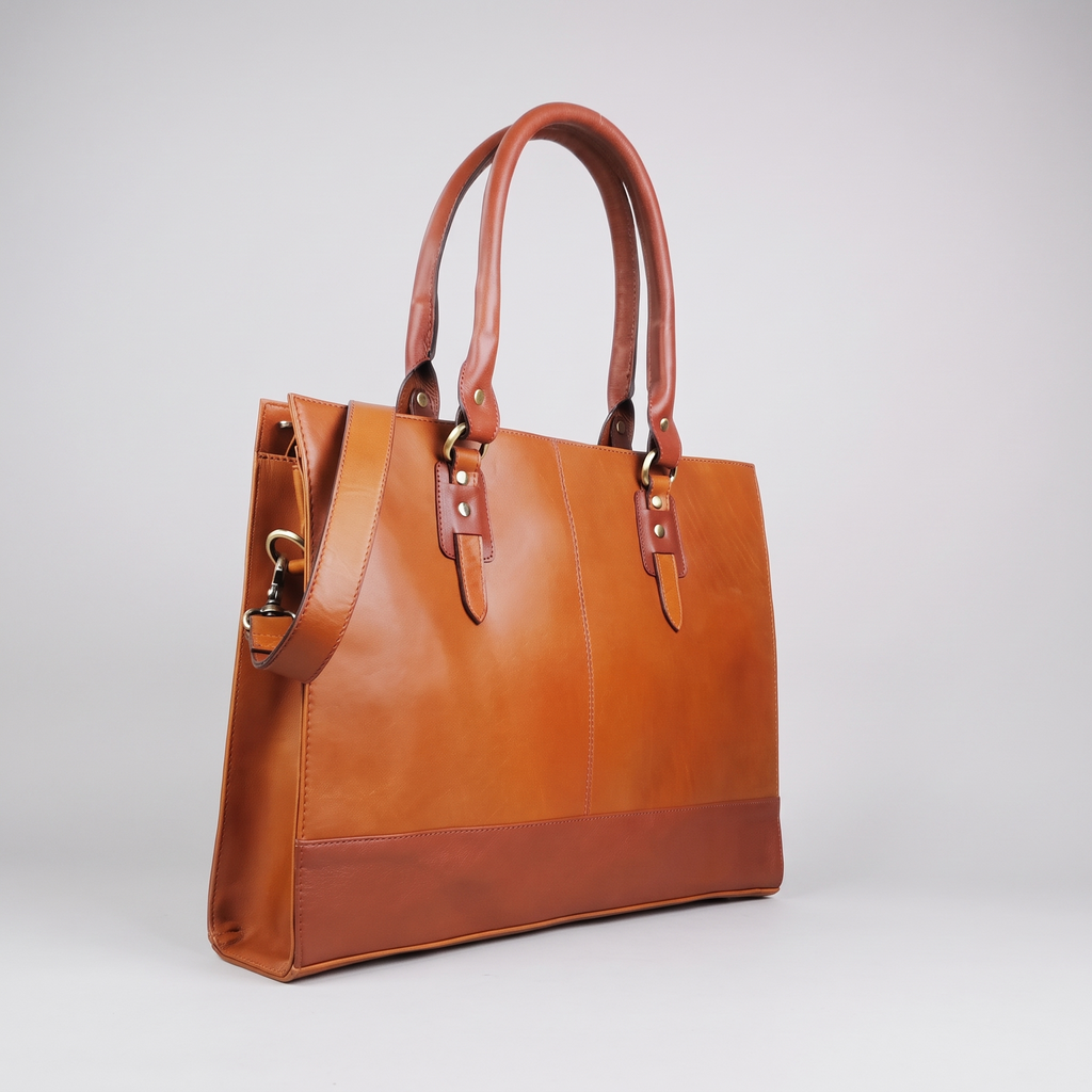 The Signature Leather Laptop Bag, Tan 17 inch — product hero shot